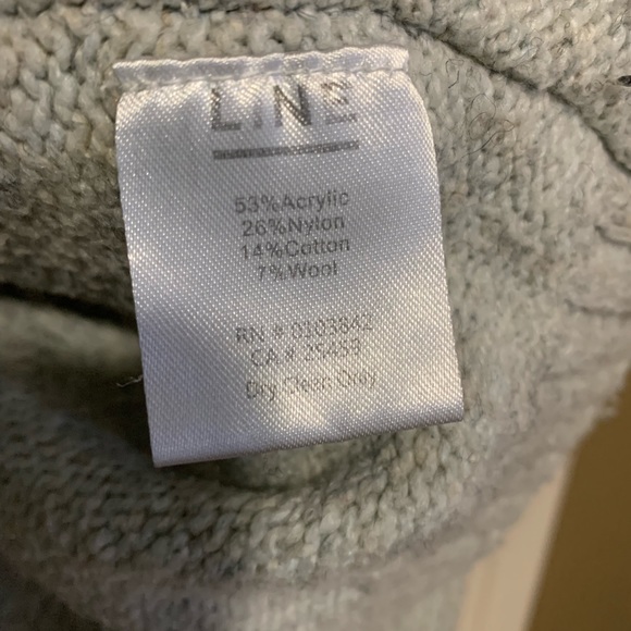 Line The Label Sweater Large V Neck Knit - Picture 8 of 8
